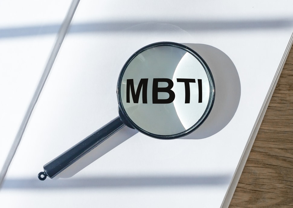 MBTIタイプ別・建設業で活かせる強みと弱み