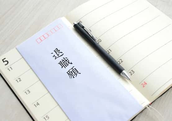 若手が5月に辞める現場は何が違う?建設業で増える“5月病離脱”を防ぐ実践対策👷♂️🌱