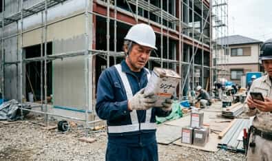 シンナーが手に入らない!?一人親方・工務店を直撃する建設資材「目詰まり」と政府の支援策