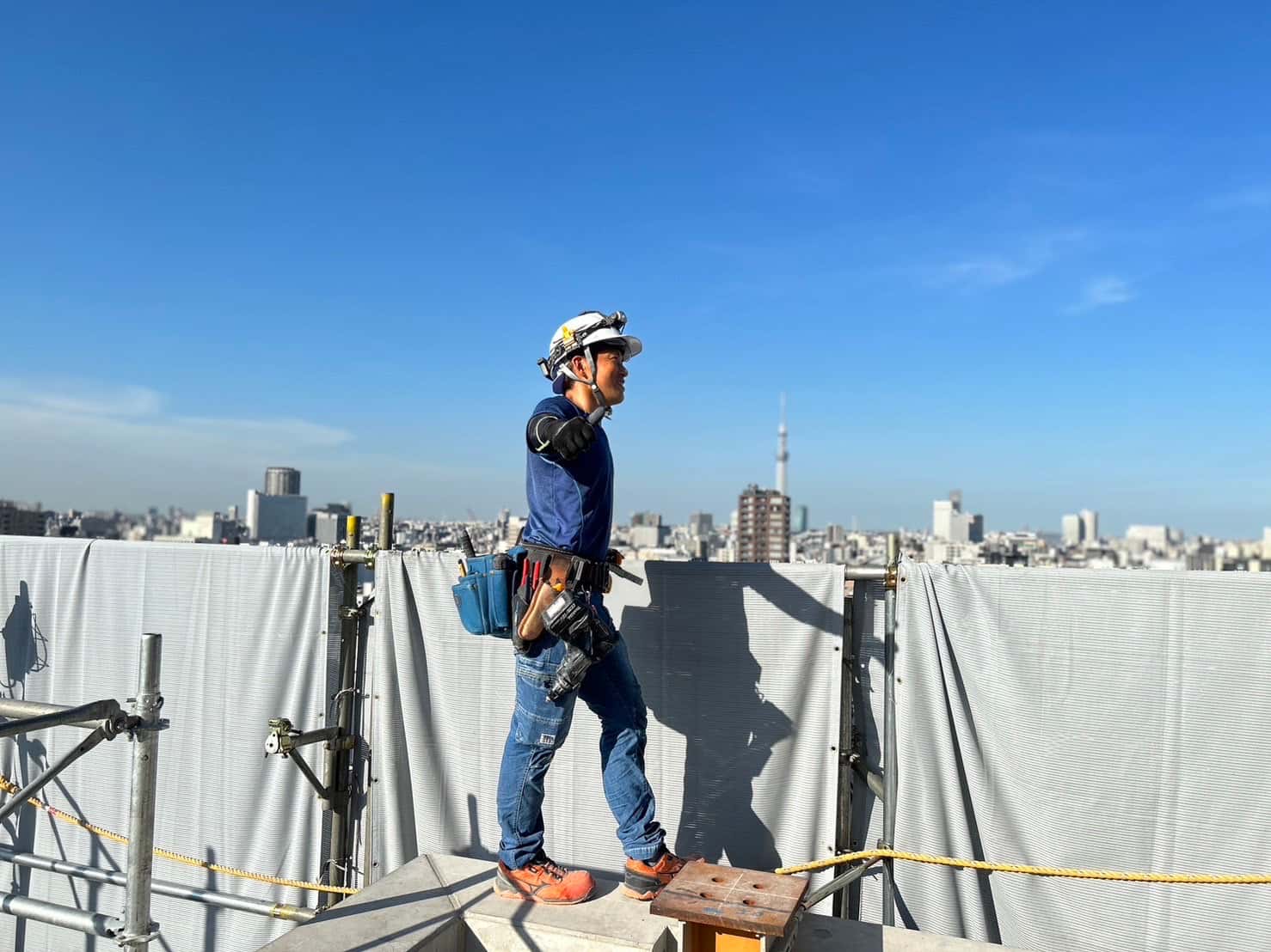 🏠「職人の技は、ロボットには真似できない」──東京・小平の内装職人集団が守り続けるもの