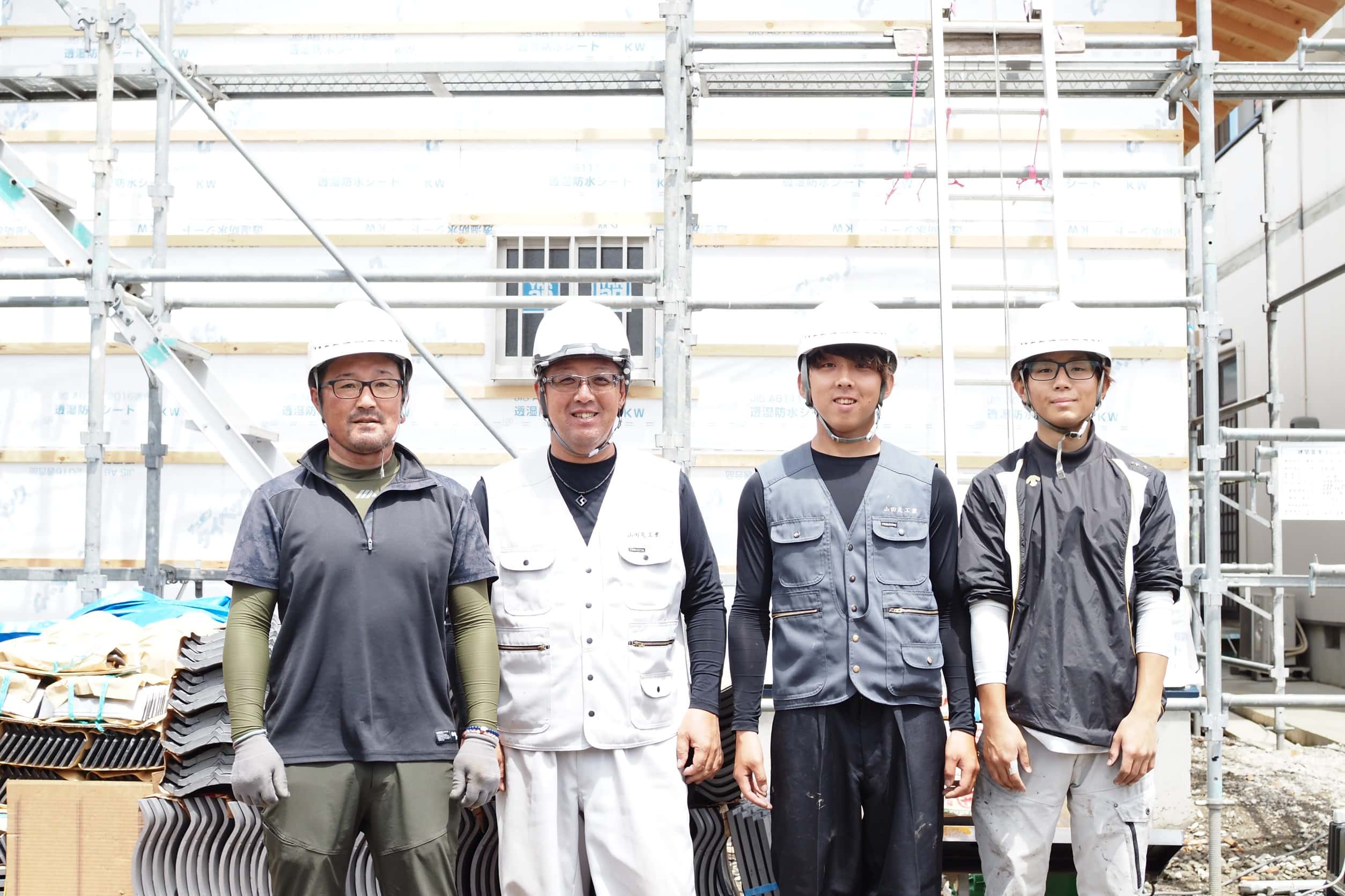🏠「屋根は家族で守る。こだわりの瓦工事で、地域に形を残していく」──山田瓦工業
